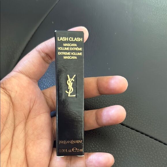 Yves Saint Laurent Black Mascara for Voluminous Lashes NIP - Picture 3 of 9